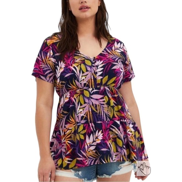 Torrid Rayon Slub Tiered Button-Front Top Size 2X - Picture 1 of 7